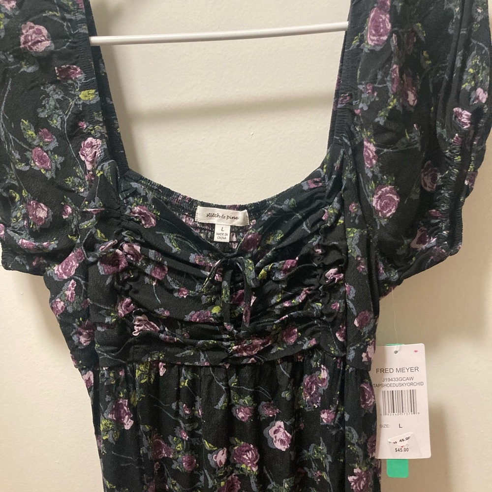 Chic Floral Short  Sleeve Dress in Navy blue - Picture 2 of 3